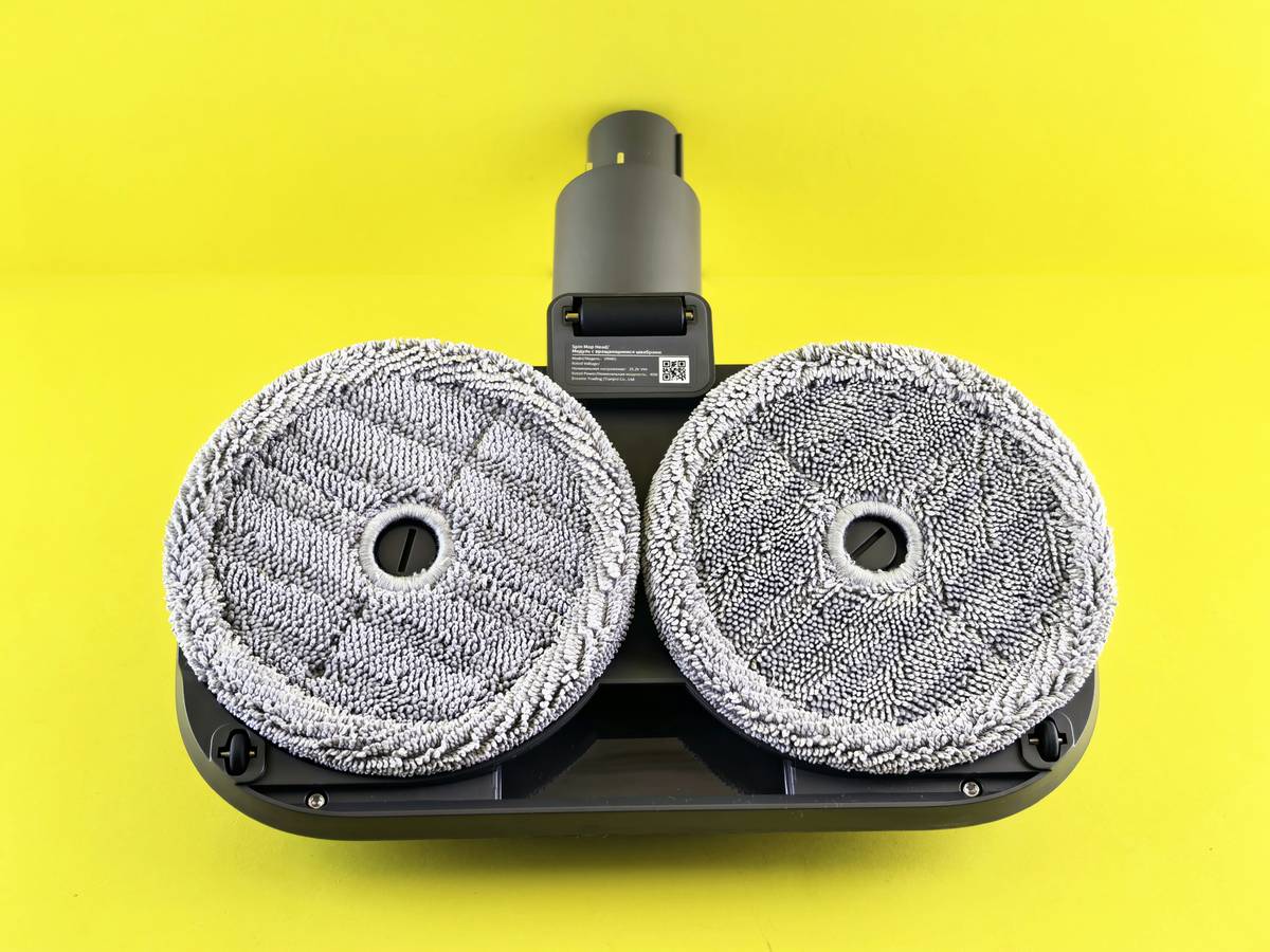 keepow reusable microfiber mop pads attached to a mop head on a hardwood floor